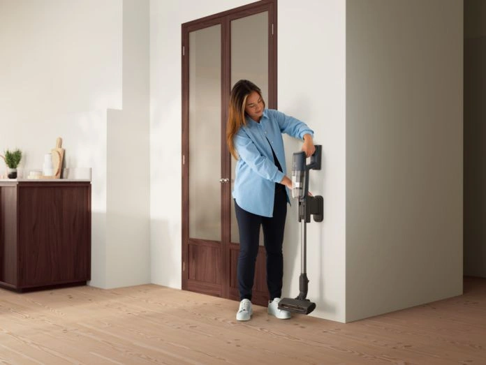 Пылесос Electrolux беспроводной EP71UB14DB original3 Пылесос Electrolux беспроводной EP71UB14DB original3