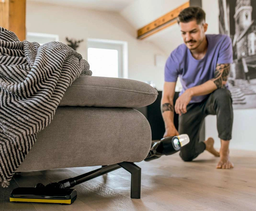 Вертикальный+ручной пылесос (2в1) Karcher VC 4 Cordless myHome (1.198-630.0) original4 Вертикальный+ручной пылесос (2в1) Karcher VC 4 Cordless myHome (1.198-630.0) original4