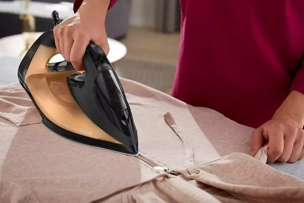 Утюг Philips DST7040/80 Серия 7000 original3 Утюг Philips DST7040/80 Серия 7000 original3