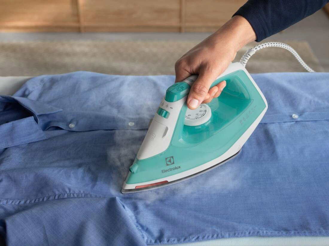 Утюг с паром Electrolux E5SI2-2AM original3 Утюг с паром Electrolux E5SI2-2AM original3
