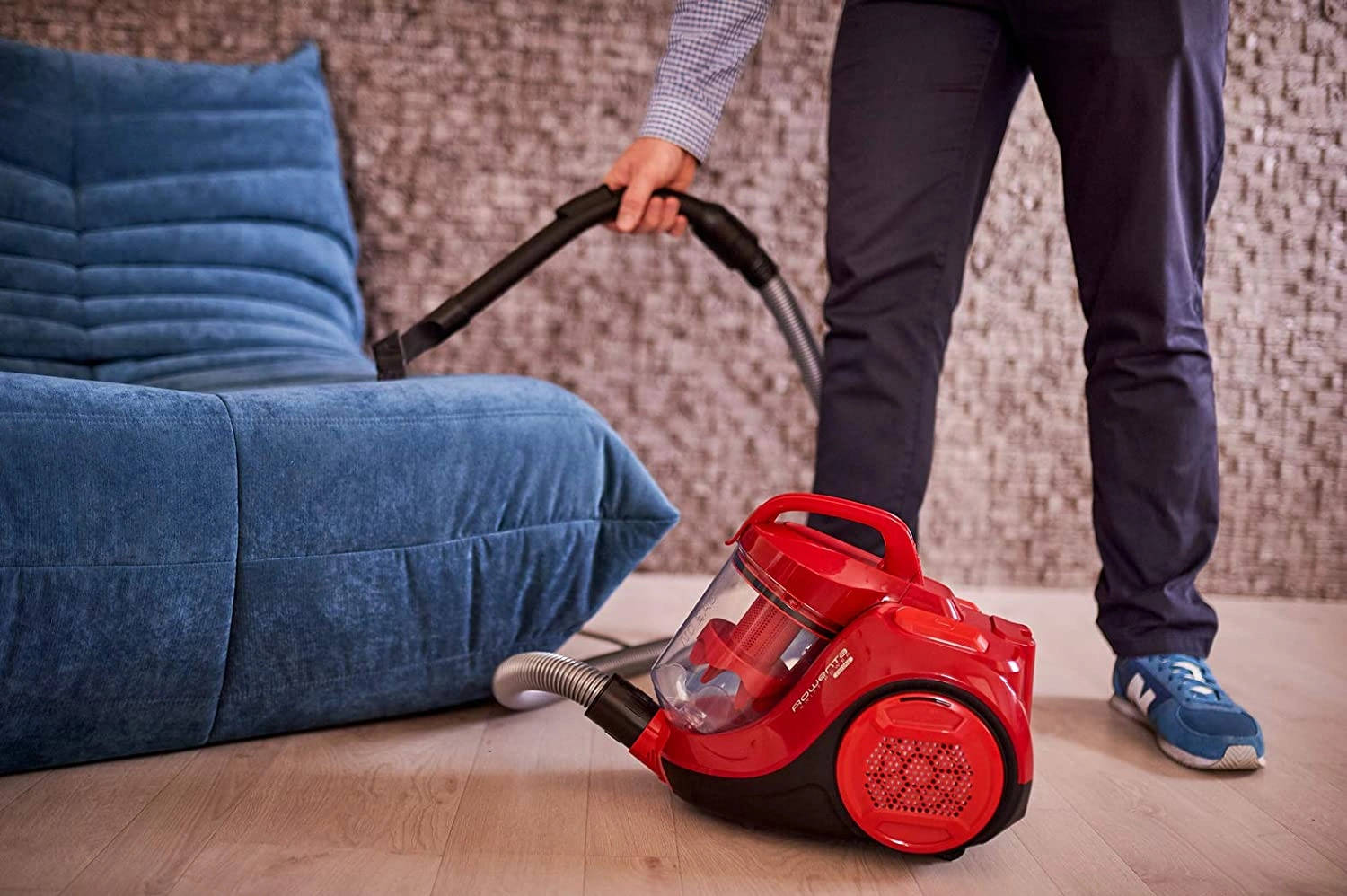 Пылесос безмешковый Rowenta Swift Power Cyclonic RO2913EA original2 Пылесос безмешковый Rowenta Swift Power Cyclonic RO2913EA original2