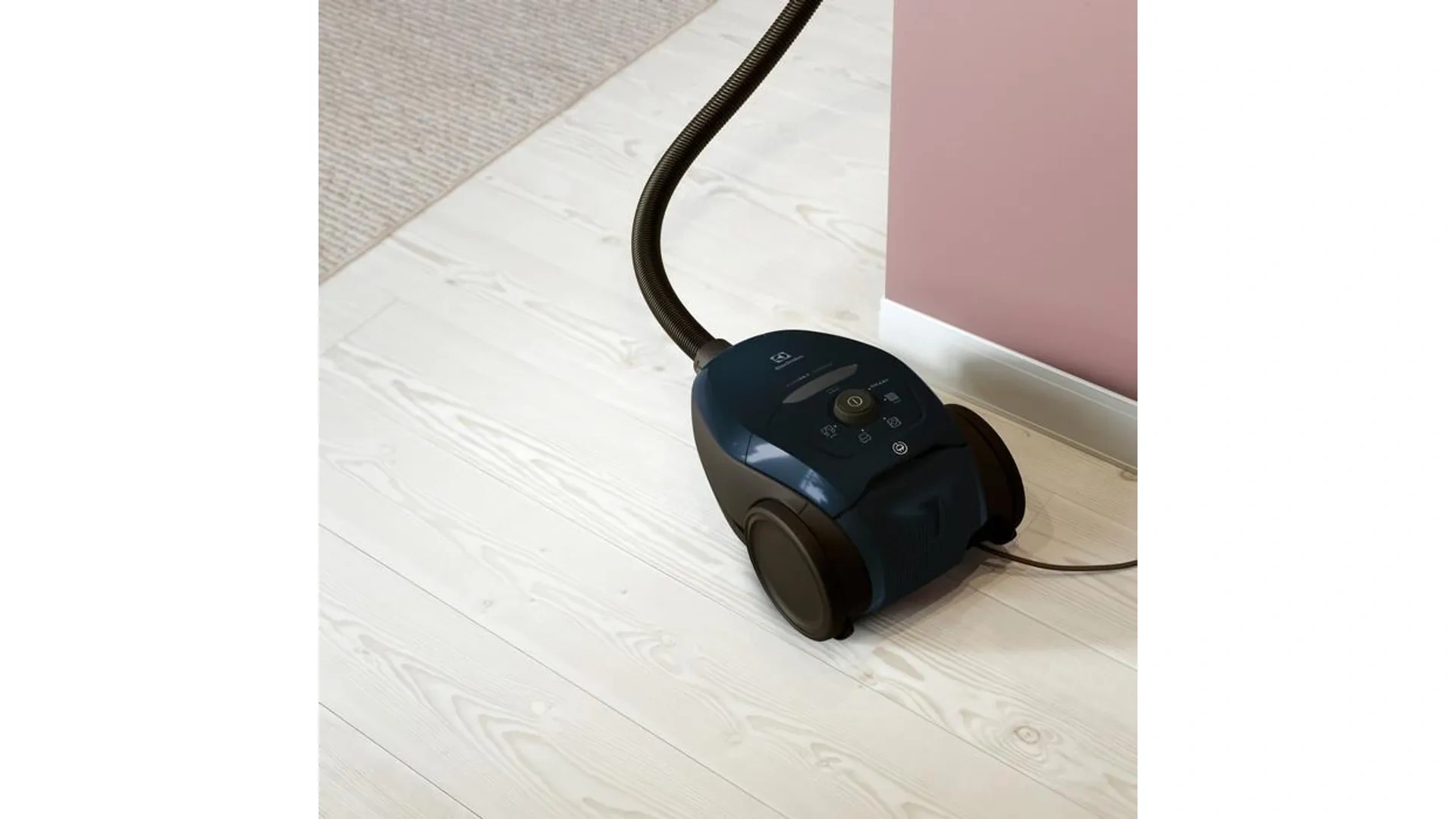 Пылесос с мешком ELECTROLUX PD82-4ST original11 Пылесос с мешком ELECTROLUX PD82-4ST original11