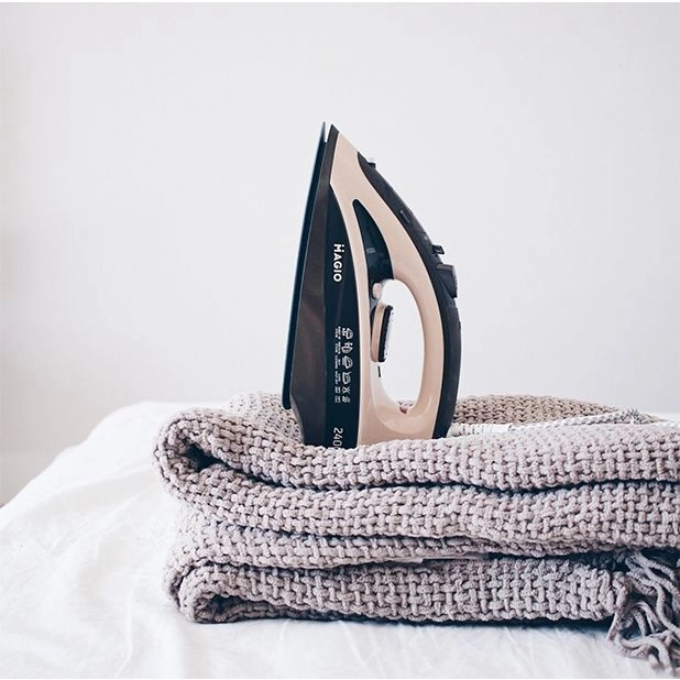 Утюг MAGIO MG-134 BR original6 Утюг MAGIO MG-134 BR original6