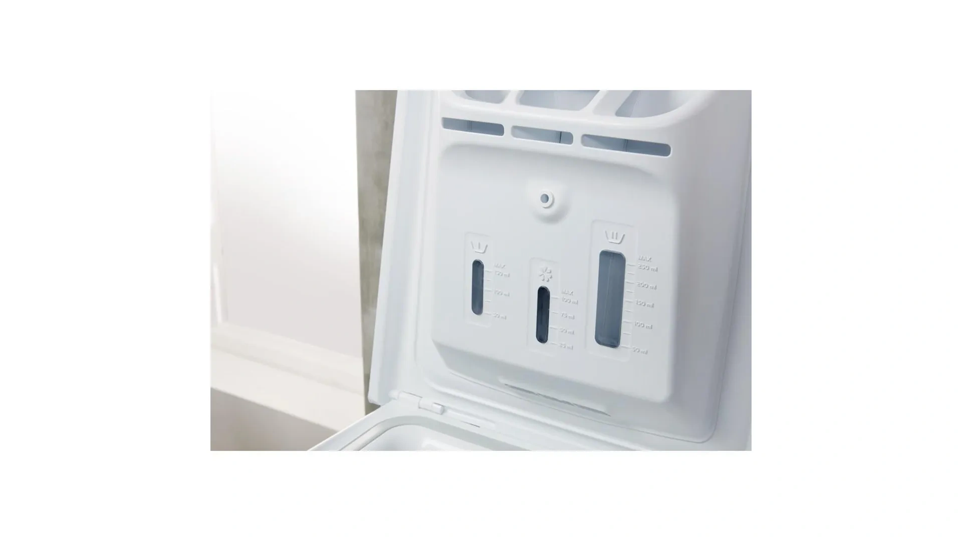 Стиральная машина автоматическая Indesit BTW L50300 PL original5 Стиральная машина автоматическая Indesit BTW L50300 PL original5