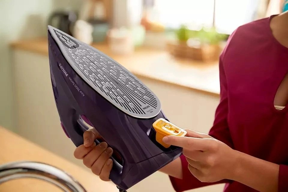 Утюг Philips DST7061/30 Серия 7000 original4 Утюг Philips DST7061/30 Серия 7000 original4