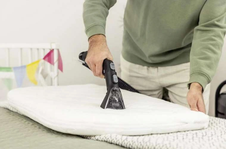 Моющий пылесос Karcher SE4 Plus Special (1.081-171.0) original2 Моющий пылесос Karcher SE4 Plus Special (1.081-171.0) original2