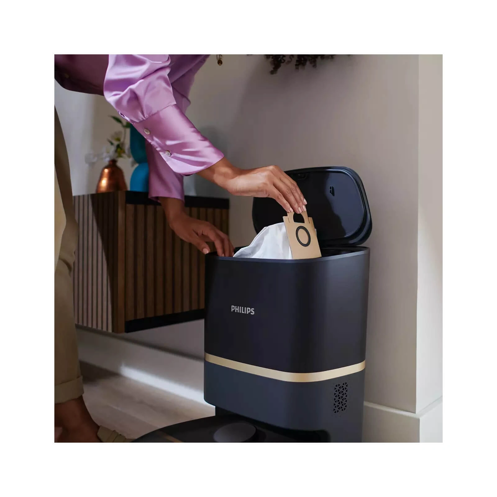 Робот-пылесос с влажной уборкой Philips HomeRun 7000 Series Aqua XU7100/01 original5 Робот-пылесос с влажной уборкой Philips HomeRun 7000 Series Aqua XU7100/01 original5