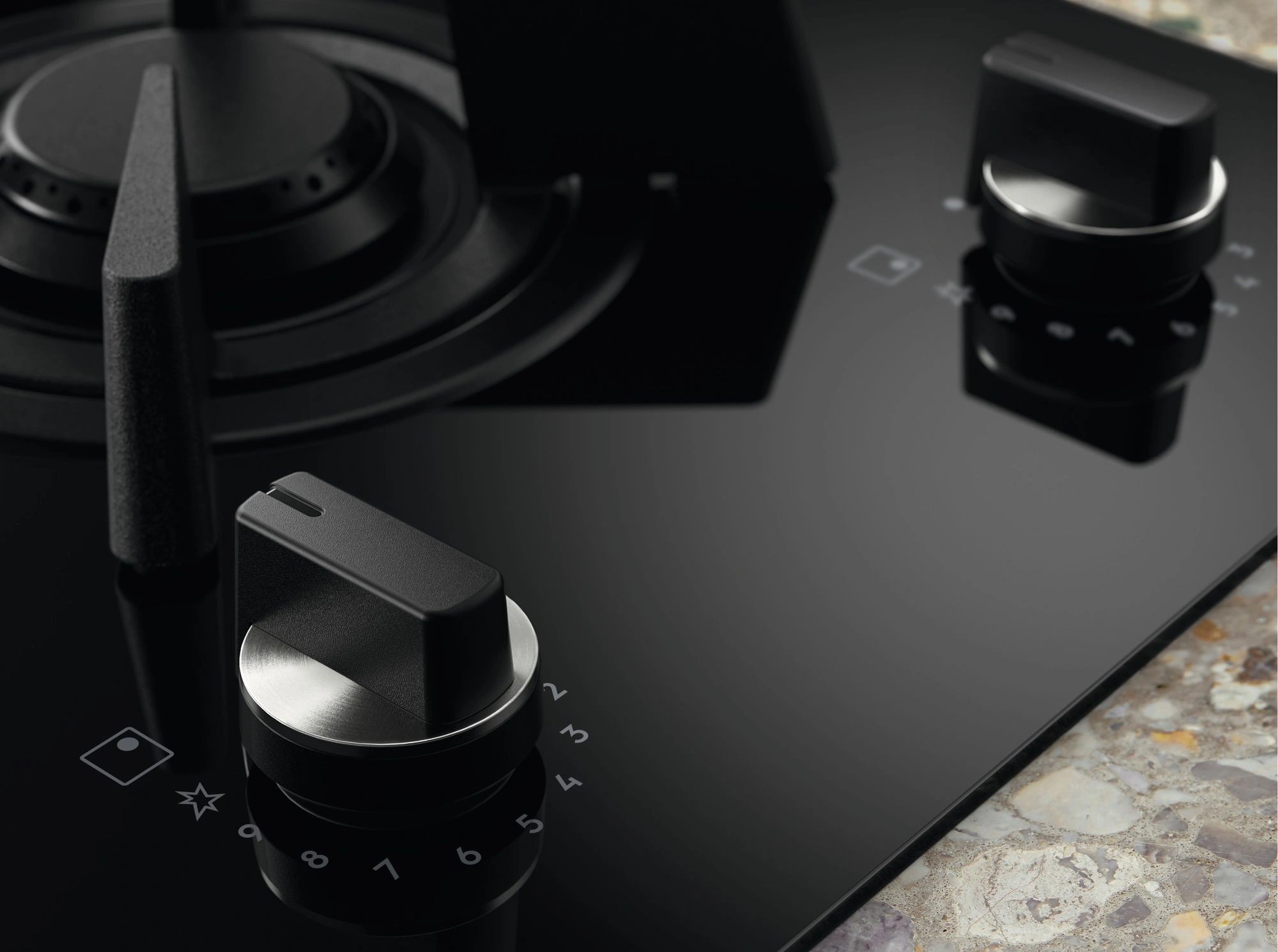 Варочная поверхность комбинированная Electrolux KDI951723K original3 Варочная поверхность комбинированная Electrolux KDI951723K original3