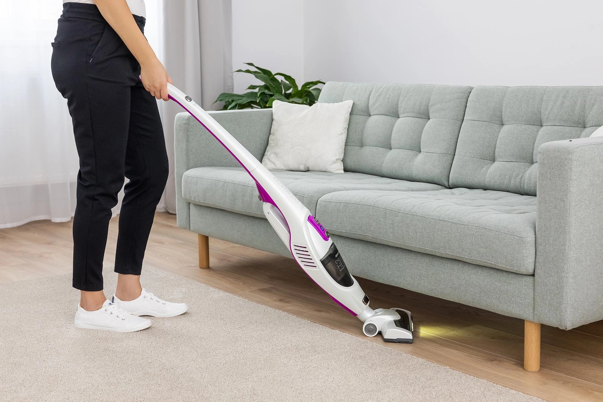 Пылесос беспроводной Sencor SVC7814VT original6 Пылесос беспроводной Sencor SVC7814VT original6