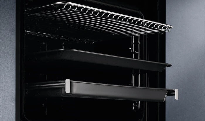 Встраиваемый духовой шкаф Electrolux KOCBP39WX original2 Встраиваемый духовой шкаф Electrolux KOCBP39WX original2