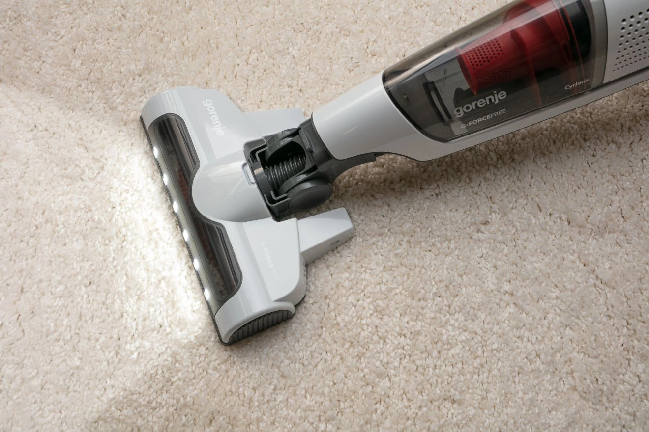 Вертикальный+ручной пылесос (2в1) Gorenje SVC216GFW original3 Вертикальный+ручной пылесос (2в1) Gorenje SVC216GFW original3