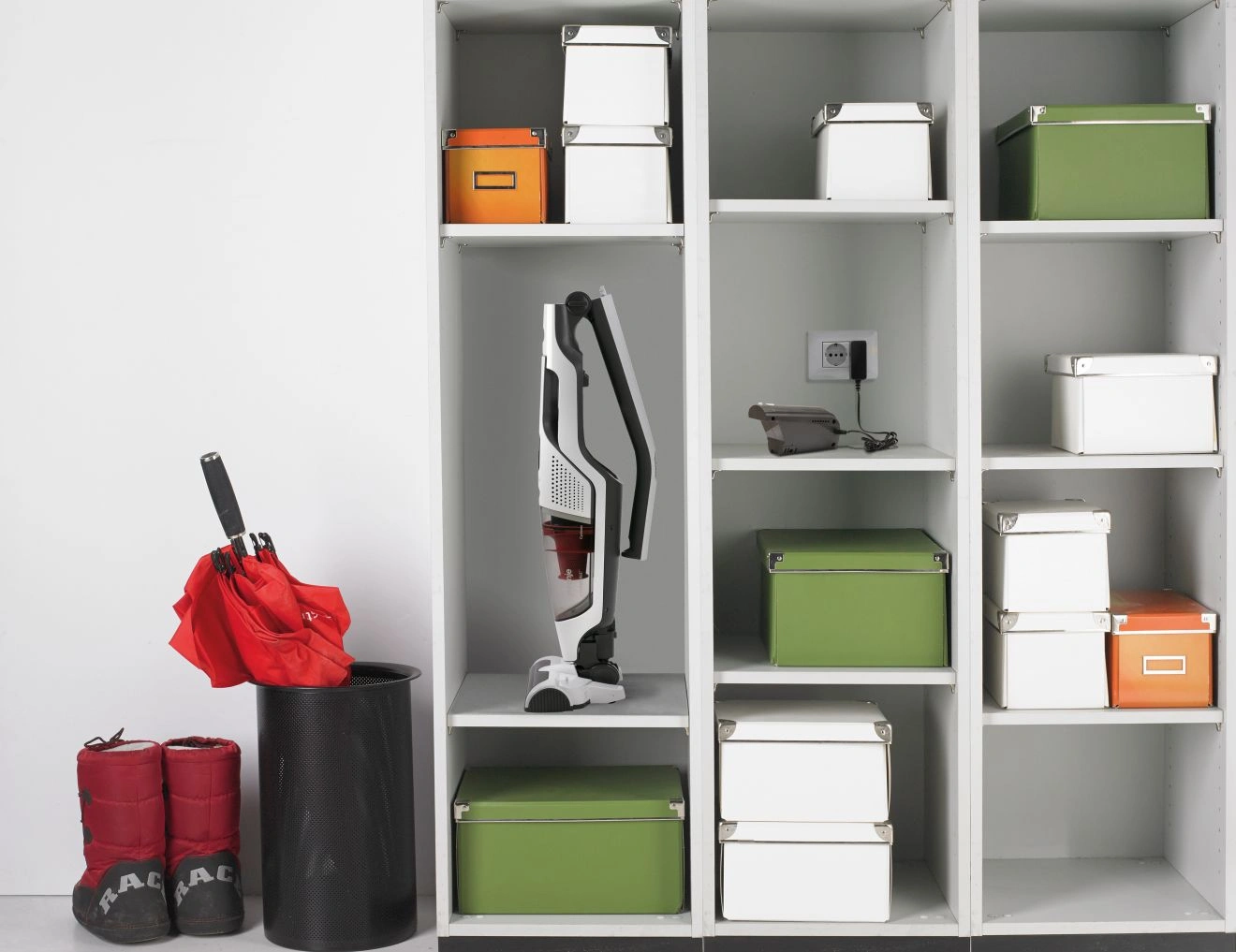 Вертикальный+ручной пылесос (2в1) Gorenje SVC216GFW original5 Вертикальный+ручной пылесос (2в1) Gorenje SVC216GFW original5