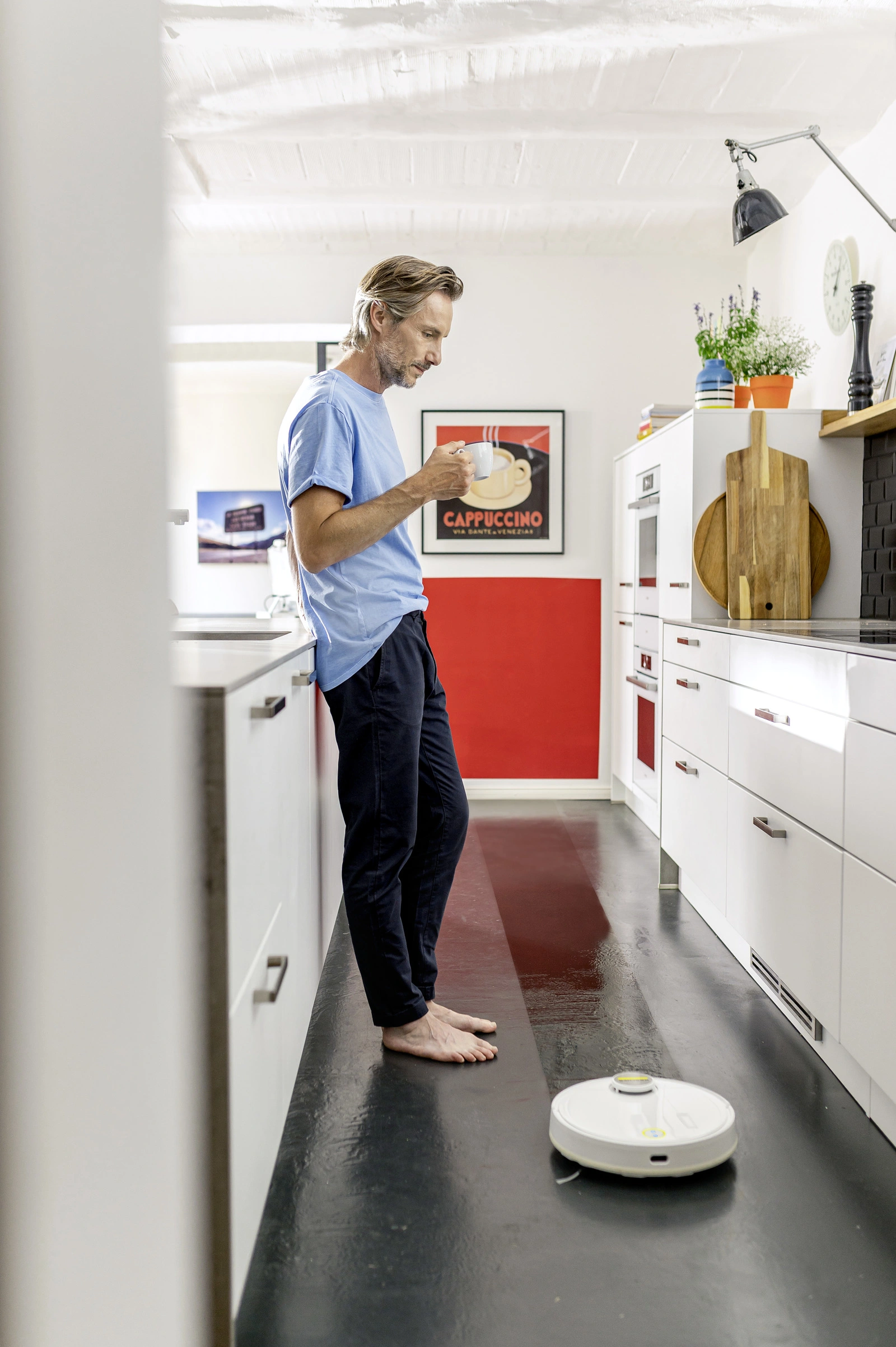 Робот-пылесос с влажной уборкой Karcher RCV 3 (1.269-620.0) original4 Робот-пылесос с влажной уборкой Karcher RCV 3 (1.269-620.0) original4