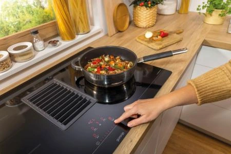 Индукционная варочная панель с вытяжкой  Gorenje HET949BSC original20 Индукционная варочная панель с вытяжкой  Gorenje HET949BSC original20